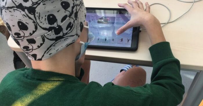 la-terapia-del-cinema-per-i-bimbi-in-corsia,-il-progetto-ue