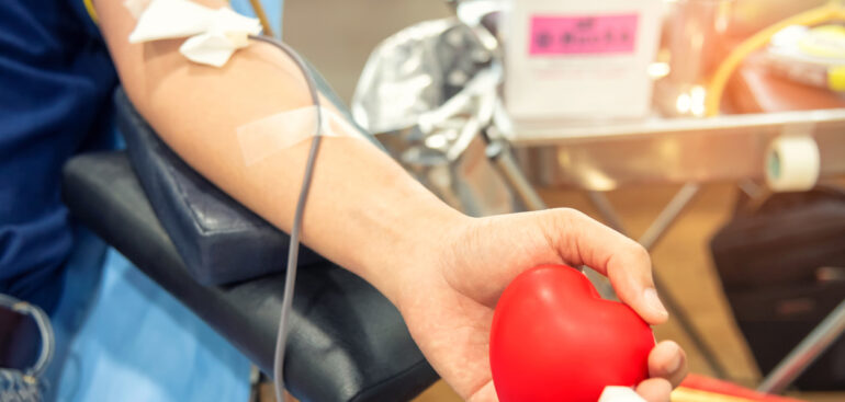 allarme-carenza-sangue,-cns:-«terapie-e-interventi-rinviati,-programmate-la-donazione»