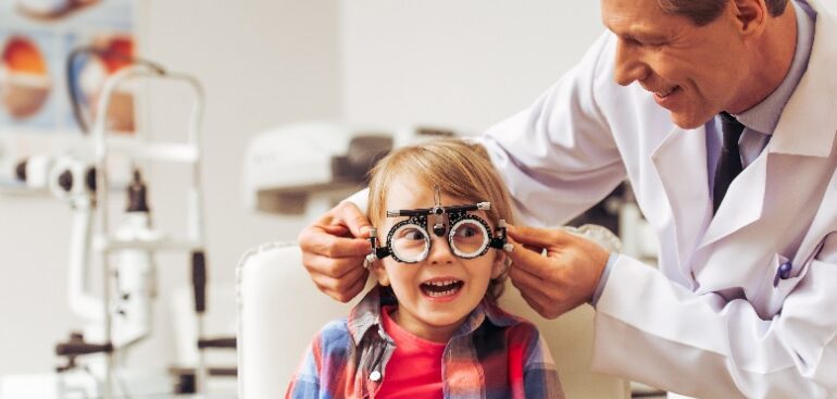 salute-visiva,-spesso-e-l’insegnante-a-stimolare-la-prima-visita-oculista-nei-bambini