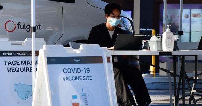 covid:-usa,-cdc-prevedono-primo-declino-morti-dallo-scorso-giugno
