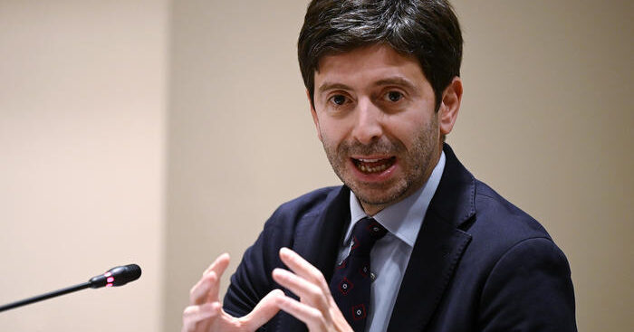 speranza,nuova-indennita-a-medici-pronto-soccorso-dal-2022