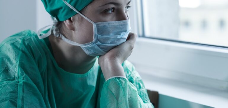 migliaia-di-medici-lasciano-gli-ospedali,-nasce-osservatorio-per-la-“great-resignation”-in-sanita