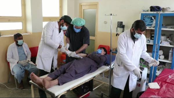 «in-afghanistan-il-rischio-di-morte-in-parto-e-300-volte-superiore-all’italia.-governo-non-paga-i-medici»,-il-quadro-di-brunelli-(intersos)