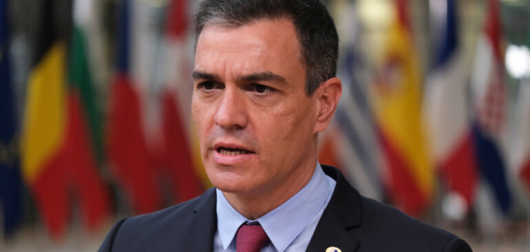 in-spagna-omicron-sara-trattata-come-un’influenza,-almeno-per-i-vaccinati
