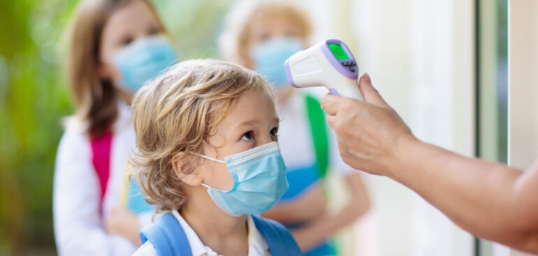 quanto-dura-la-quarantena-per-un-contatto-stretto-in-ambito-scolastico?