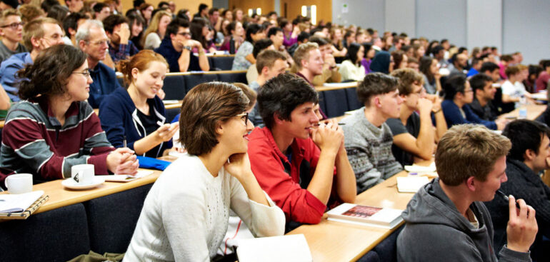 universita:-migliora-l’accesso-agli-studenti-con-disabilita