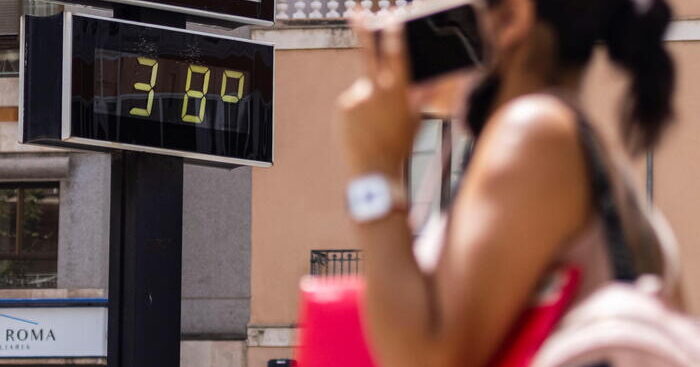 ministero,-e-allarme-ondate-di-calore-a-partire-da-oggi