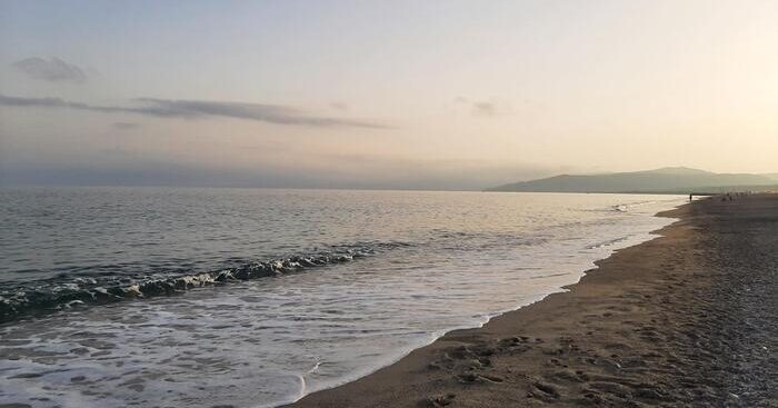 caldo,-al-mare-per-un-pieno-di-vitamine-e-iodio