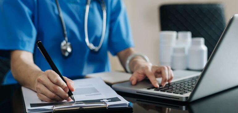 oltre-1-medico-su-2-lamenta-il-carico-burocratico-e-il-91%-accusa-scarso-work-life-balance.-la-ricerca-di-miodottore