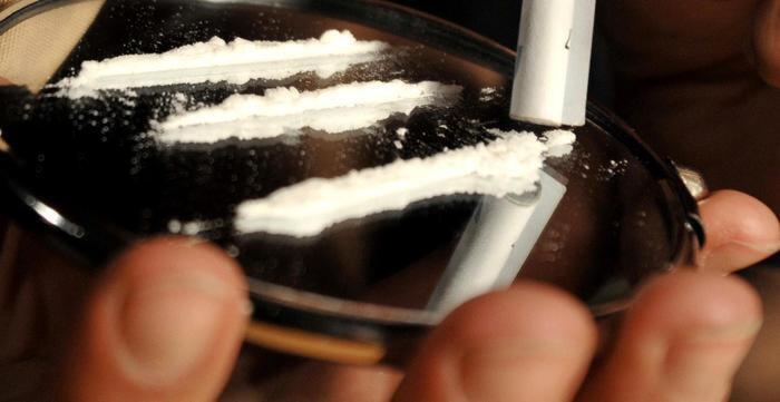 con-pandemia-cala-uso-eroina-e-cocaina,piu-droghe-sintetiche