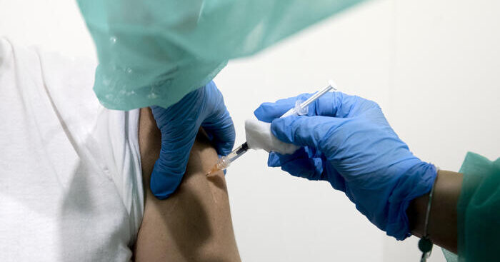 covid:-ema,-ok-a-vaccini-bivalenti-per-ciclo-primario