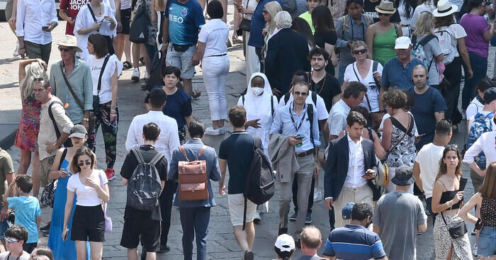 covid:-gimbe,-contagi-aumentano-dell’11,4%,-decessi-del-9,8%