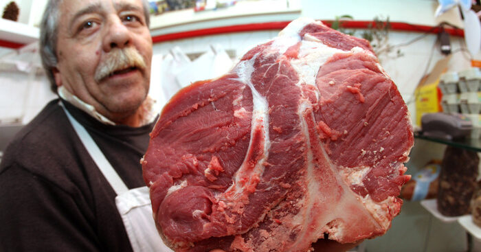 blue-monday-16-gennaio,carne-a-tavola-favorisce-il-buonumore