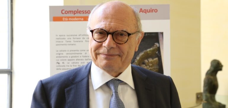 covid,-galli-«abbiamo-pagato-decenni-di-tagli.-ora-piu-attenzione-ad-anziani-e-prevenzione»