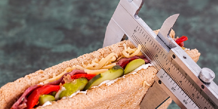 con-quanta-facilita-smaltisci-un’abbuffata?-la-risposta-e-in-un-ormone