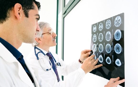 maggio-mese-di-prevenzione-all’ictus:-i-pazienti-chiedono-piu-stroke-unit-e-fondi-per-la-riabilitazione