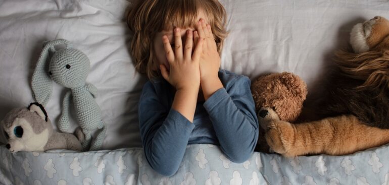 disturbi-del-sonno:-boom-tra-i-ragazzi,-in-pandemia-troppe-ore-davanti-a-schermi
