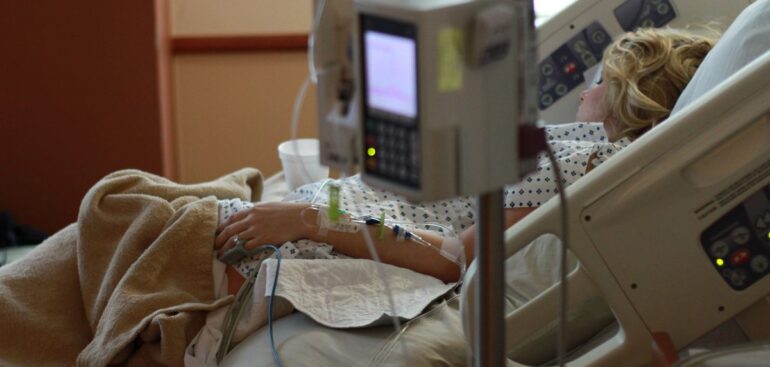 medici,-psicologi-e-infermieri:-arriva-il-primo-documento-per-supportare-il-paziente-che-chiede-di-morire