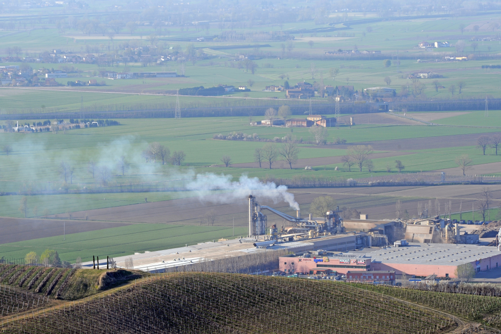 inquinamento:-pianura-padana-tra-le-peggiori-in-europa,-l’inchiesta-sul-guardian