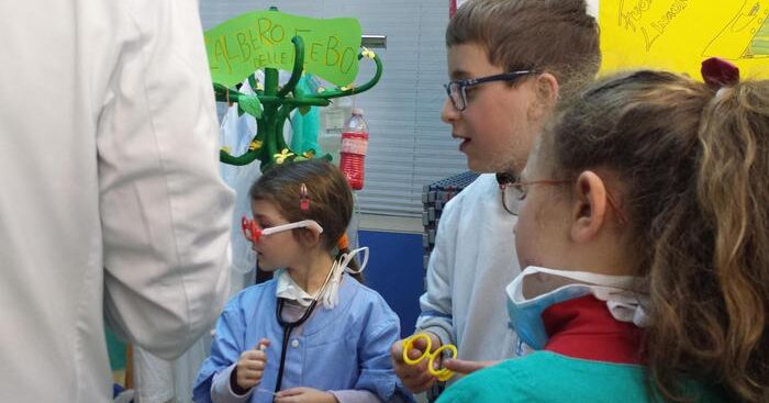 notte-dei-ricercatori,-al-bambino-gesu-i-ragazzi-incontrano-la-scienza