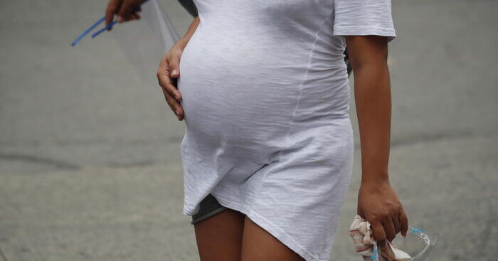 mamme-italiane-sempre-piu-anziane,-il-primo-figlio-dopo-i-32-anni
