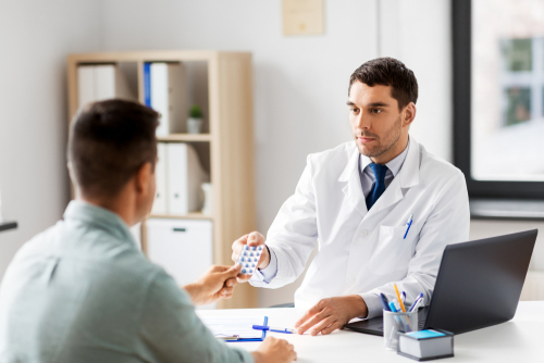 relazione-medico-paziente:-due-su-tre-insoddisfatti-del-dialogo-con-lo-specialista