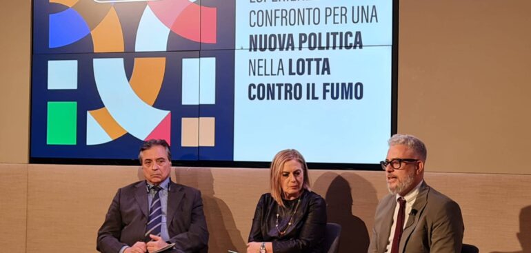 esperti-firmano-un-decalogo-per-la-lotta-al-fumo.-a-vent’anni-dalla-legge-sirchia-necessari-nuovi-strumenti-per-contrastare-il-problema
