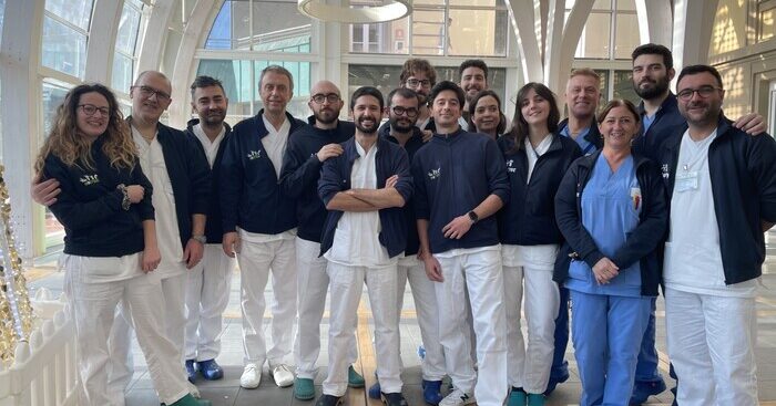 cammina-per-la-prima-volta-a-11-anni-dopo-quattro-interventi