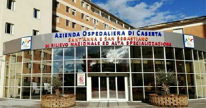 donna-con-grande-massa-tumorale-salvata-in-ospedale-caserta