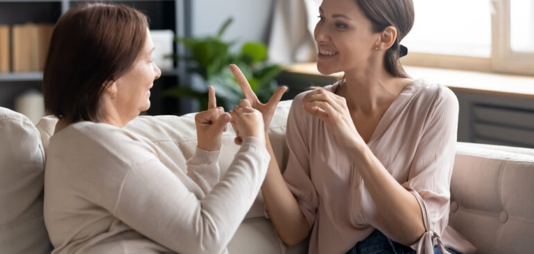 logopedia:-un-milione-di-caregiver-in-italia-assiste-chi-ha-disturbi-del-linguaggio.-fondamentale-il-ruolo-di-“partner-comunicativo”