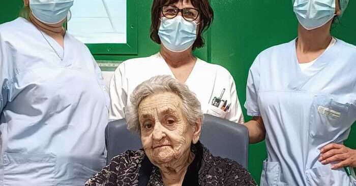 pacemaker-a-106-anni,-mentre-la-operano-racconta-la-sua-vita