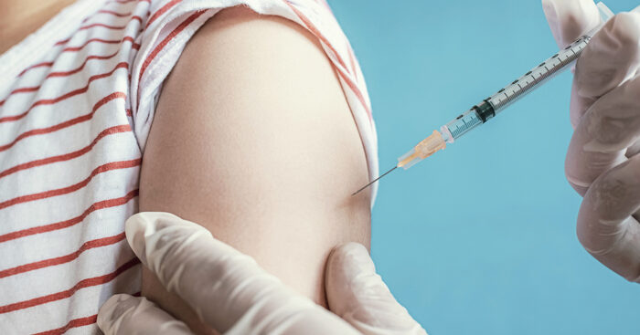 aifa,-poche-reazioni-avverse-ai-vaccini(-39%)-e-il-93,5%-e-lieve