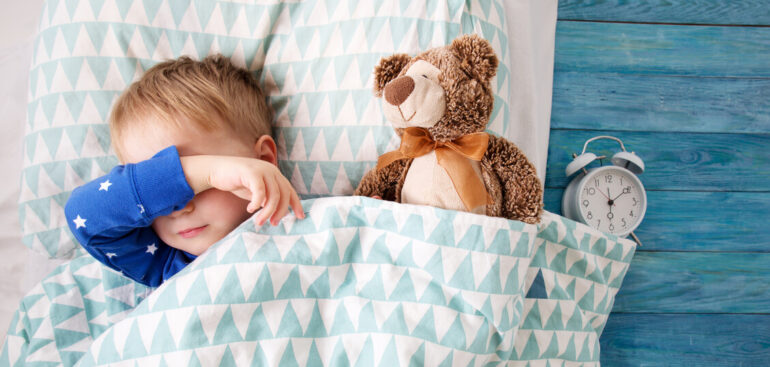 bimbi-e-ragazzi-dormono-poco,-un-decalogo-per-un-sonno-migliore