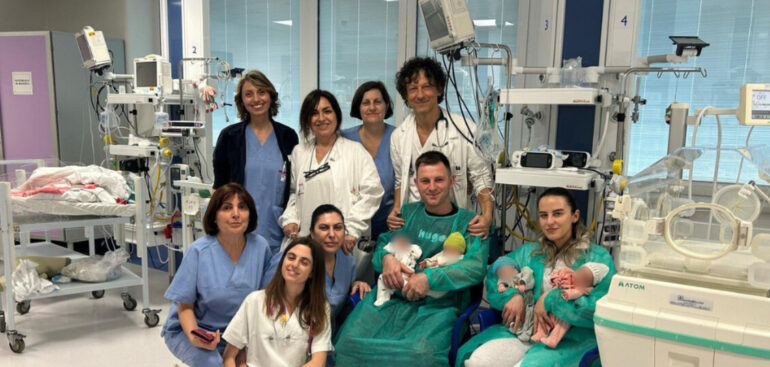 al-san-camillo-nati-4-gemellini-prematuri,-dimessi-dopo-50-giorni