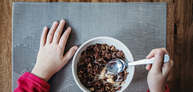 cereali-colazione-bimbi,-analisi-getta-dubbi-su-valore-nutritivo