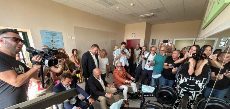 abbagnale-inaugura-la-palestra-del-centro-oncologico-a-teramo