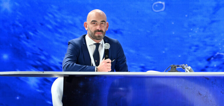 minacce-morte-a-bassetti,-‘capita-quando-si-invade-campo’