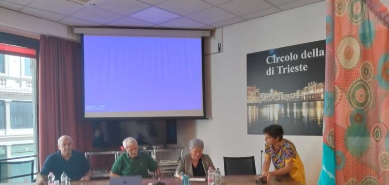 parte-da-trieste-il-viaggio-di-marco-cavallo-nei-cpr-d’italia