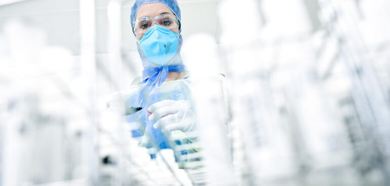 tumori-seno-e-ovaio,-1-su-10-e-ereditario-ma-i-test-genetici-sono-spesso-inaccessibili
