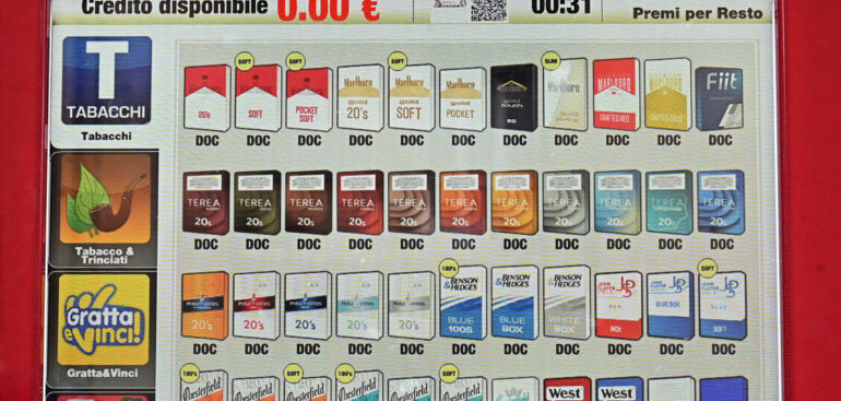 campagna-per-aumentare-di-5-euro-il-prezzo-delle-sigarette,-8mila-firme-raccolte-in-24-ore