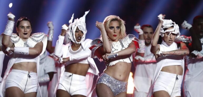 la-fibromialgia-e-ora-disabilita-in-brasile-con-norma-dedicata-alla-cantante-lady-gaga