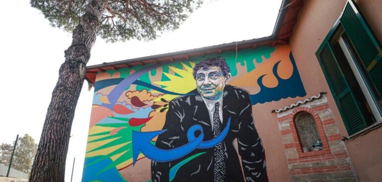 l’arte-ricorda-basaglia-con-il-murale-di-diavu