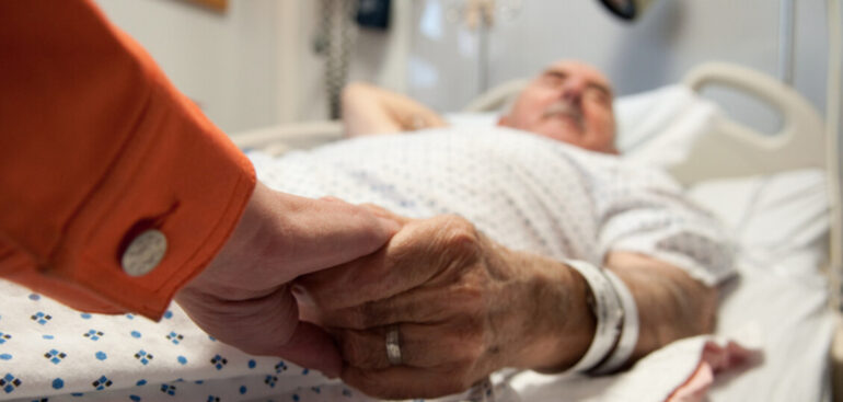 medicine-interne-in-overbooking,-77%-pazienti-over70-ma-mancano-medici-e-letti