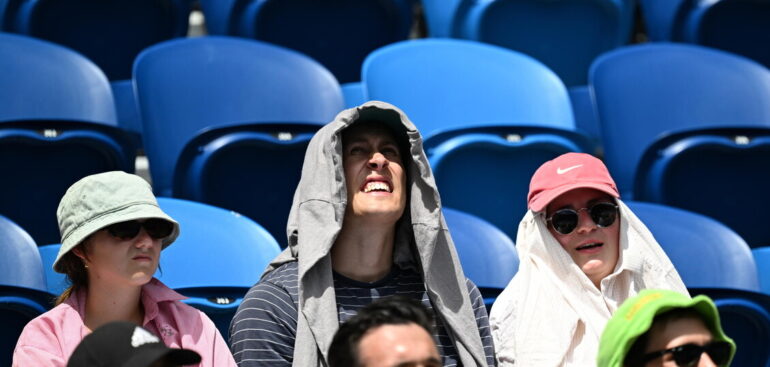 con-caldo-estremo-tennis-sport-a-alto-rischio,-‘allerta-per-roland-garros’