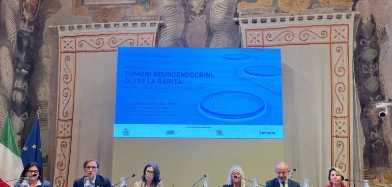 ritardi-diagnostici-e-percorsi-di-cura,-un-position-paper-per-i-tumori-neuroendocrini