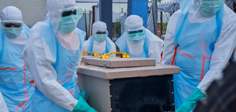 ebola,-oltre-2.000-morti-nella-repubblica-democratica-del-congo