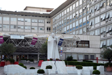 il-policlinico-gemelli-e-il-bambino-gesu-nella-classifica-newsweek-dei-migliori-ospedali