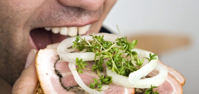 rischio-listeria,-richiamati-59-lotti-di-vitello-tonnato,-tacchino-e-lonza