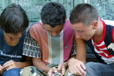 pediatri,-‘in-ambulatorio-tanti-minori-dipendenti-da-social,-bene-meloni-su-stop-a-under-14’